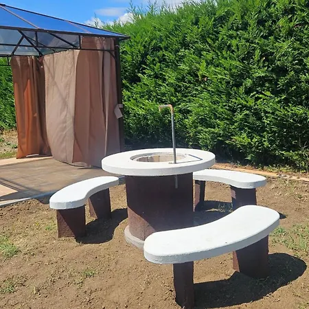 Bagameri Vendeghaz Badacsonytomaj